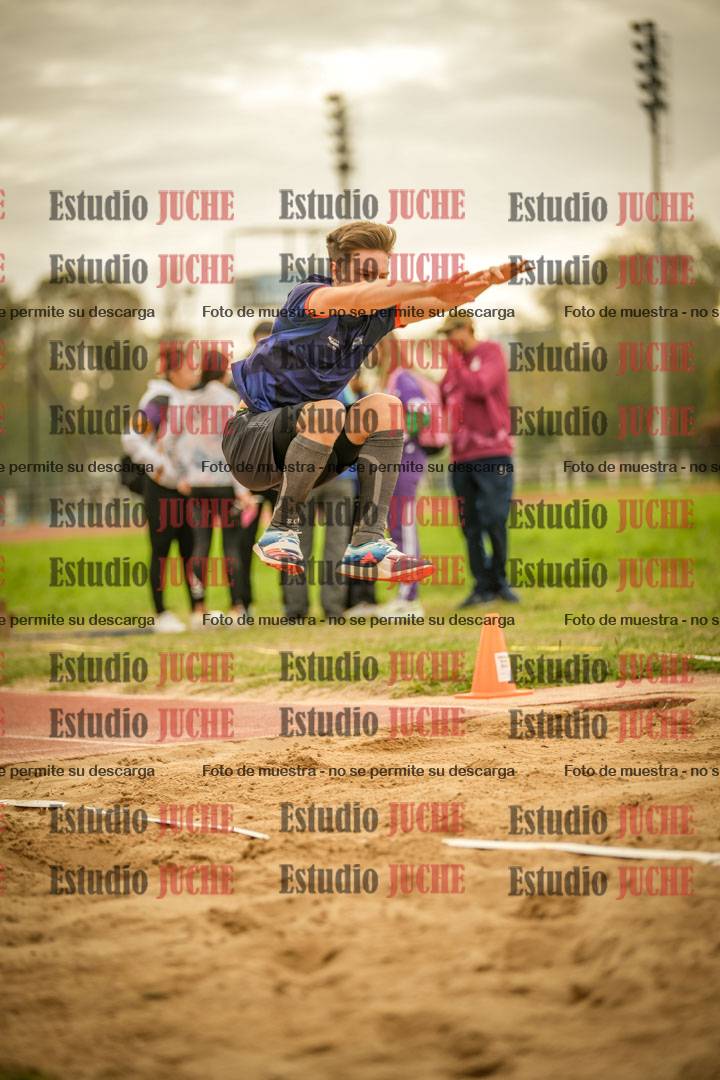 Fotos del salto triple - incluye todas las tandas