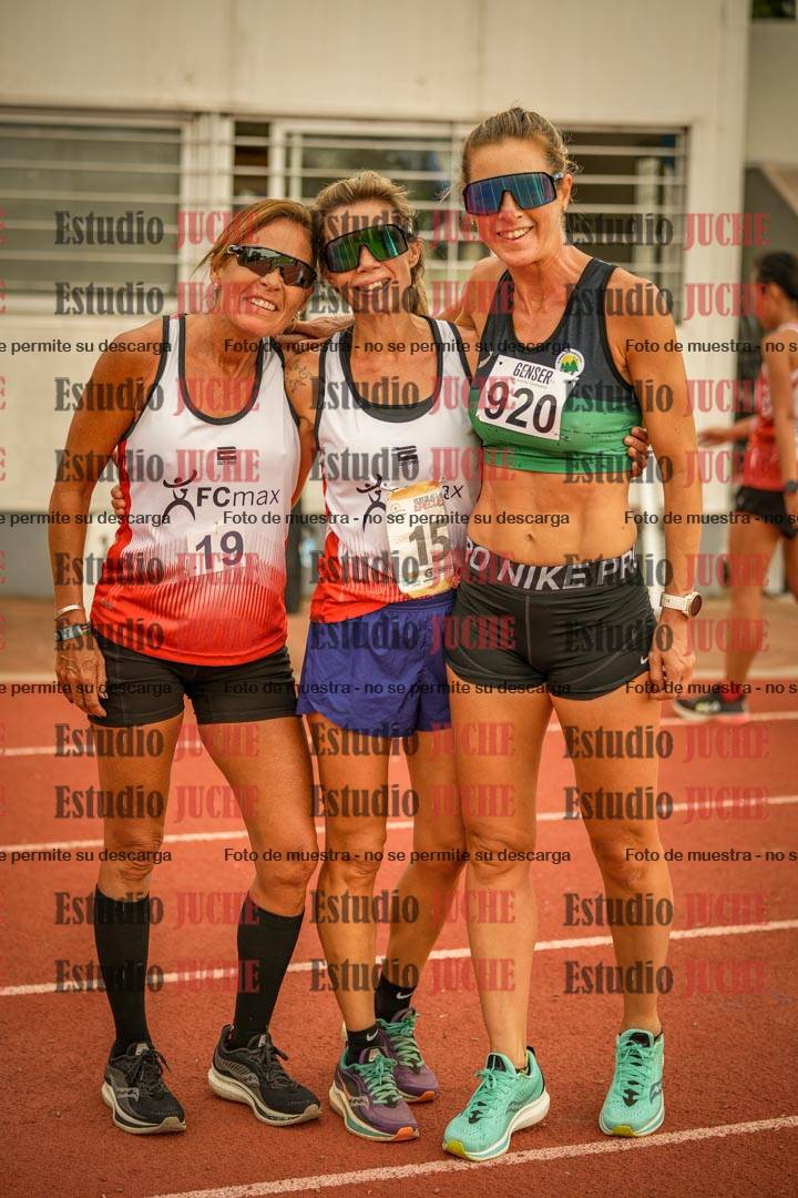 Fotos de algunos podios y extras del torneo