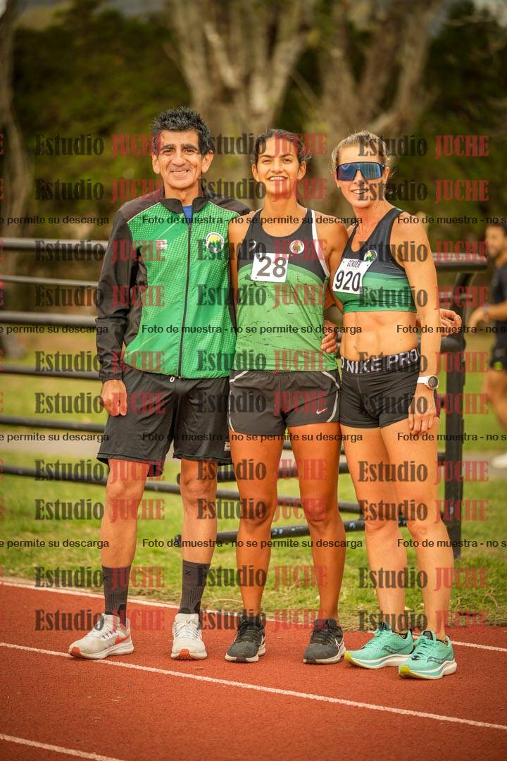Fotos de algunos podios y extras del torneo