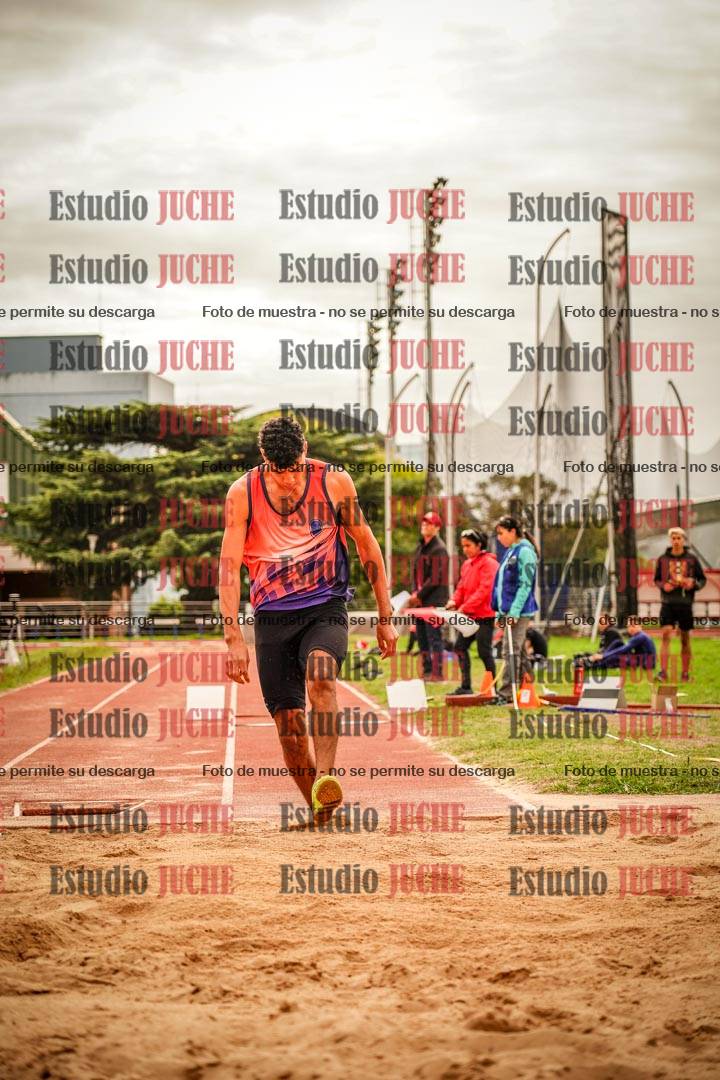 Fotos del salto triple - incluye todas las tandas