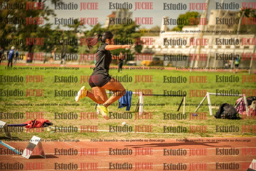 Fotos del salto triple - incluye todas las tandas
