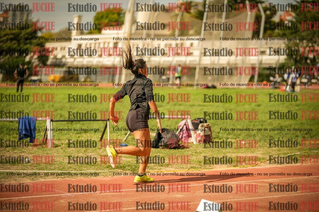 Fotos del salto triple - incluye todas las tandas