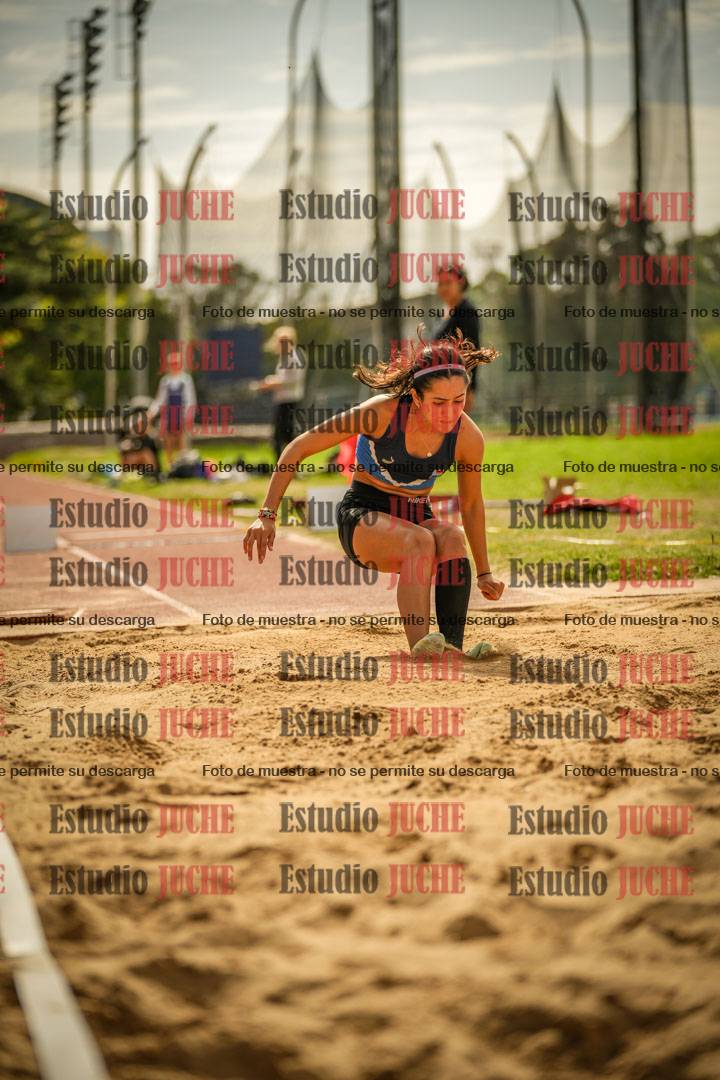 Fotos del salto triple - incluye todas las tandas