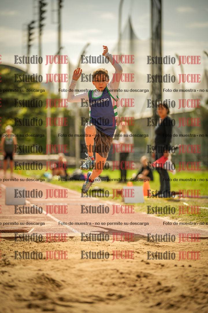 Fotos del salto triple - incluye todas las tandas