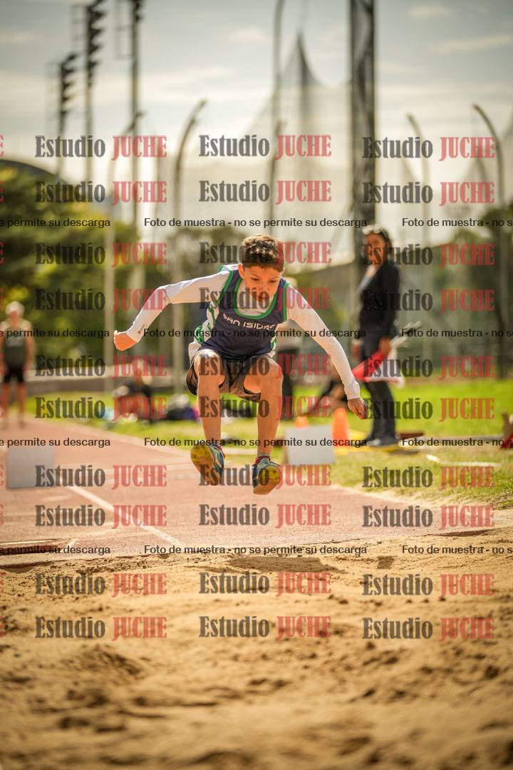 Fotos del salto triple - incluye todas las tandas