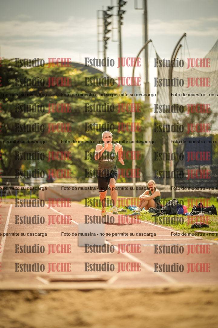 Fotos del salto triple - incluye todas las tandas