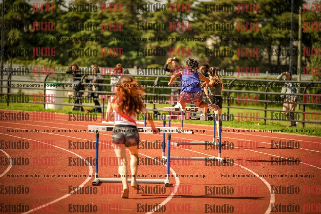 Fotos de los 400 m con vallas de mujeres