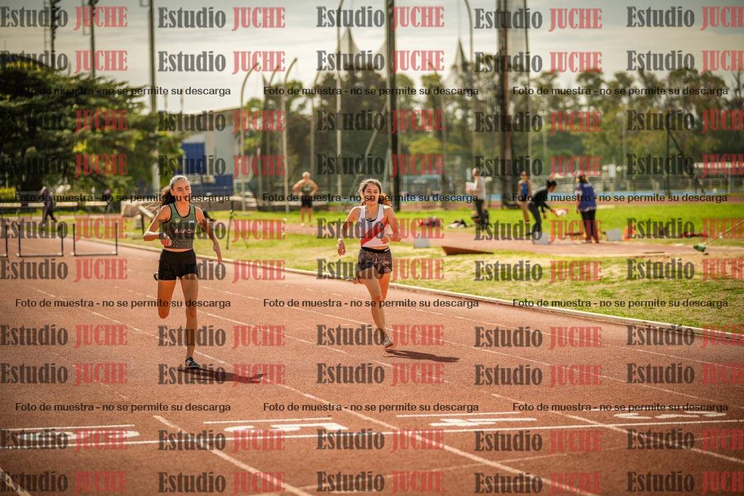 Fotos de los 400 m con vallas de mujeres