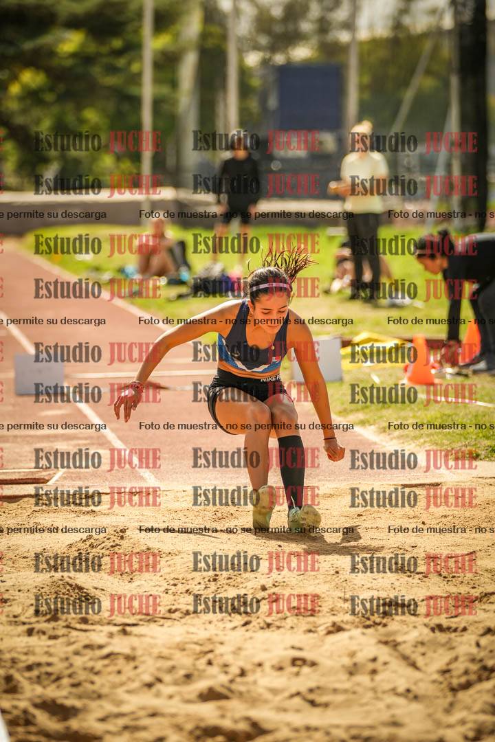 Fotos del salto triple - incluye todas las tandas
