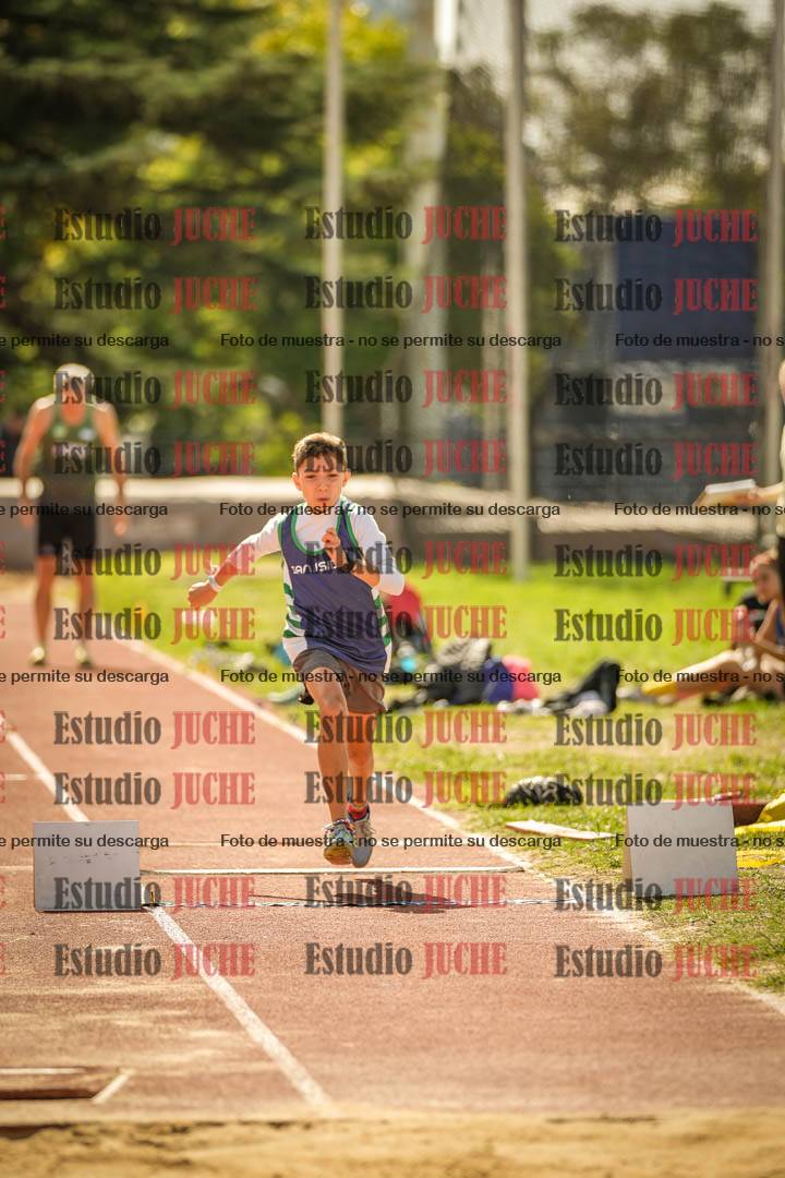 Fotos del salto triple - incluye todas las tandas