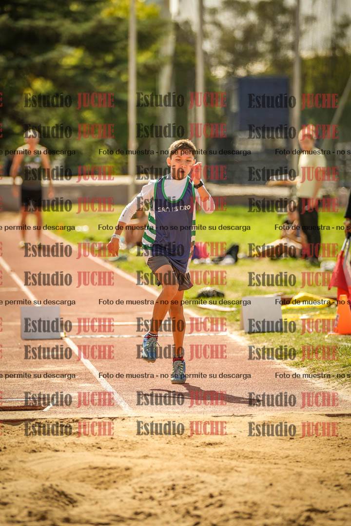 Fotos del salto triple - incluye todas las tandas