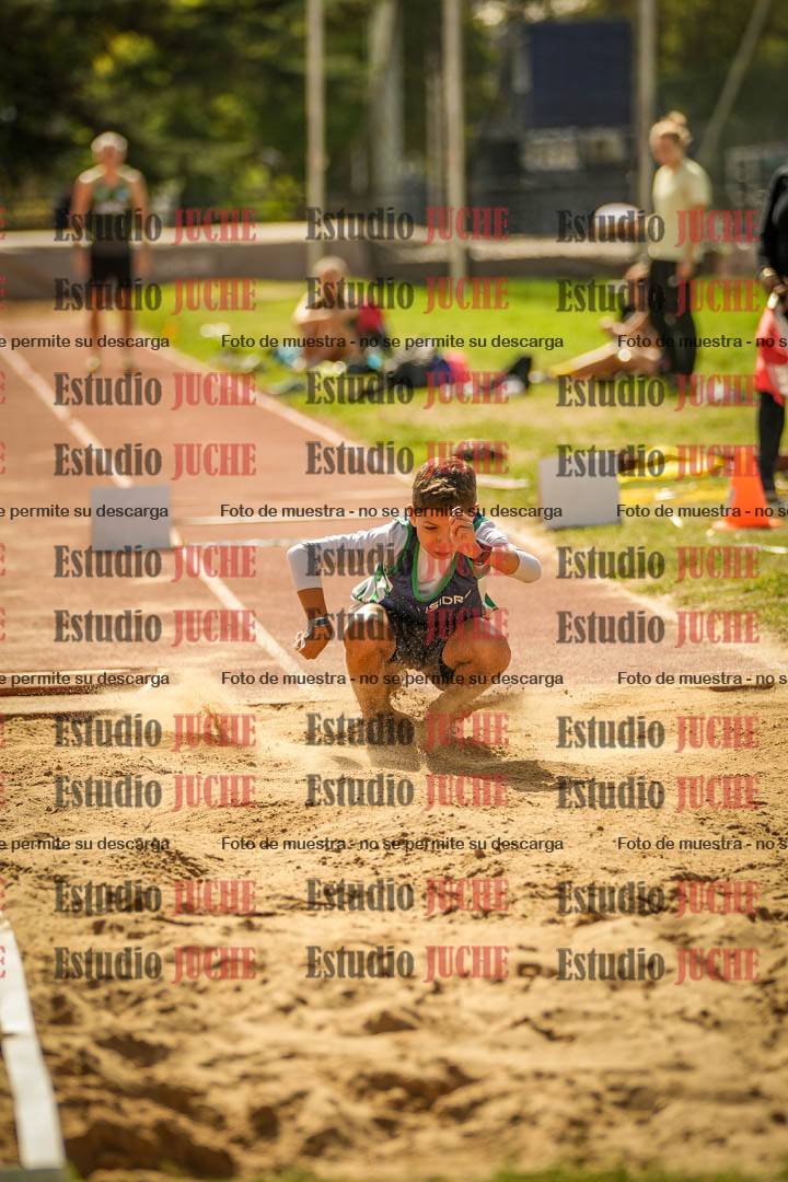 Fotos del salto triple - incluye todas las tandas