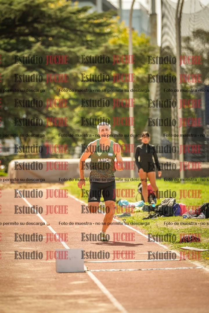 Fotos del salto triple - incluye todas las tandas