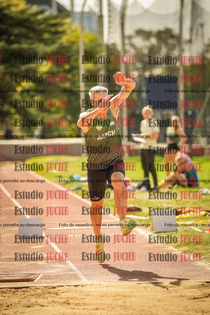 Fotos del salto triple - incluye todas las tandas