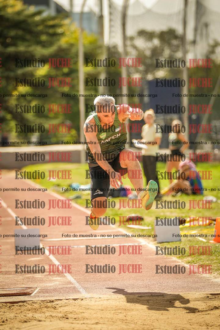 Fotos del salto triple - incluye todas las tandas