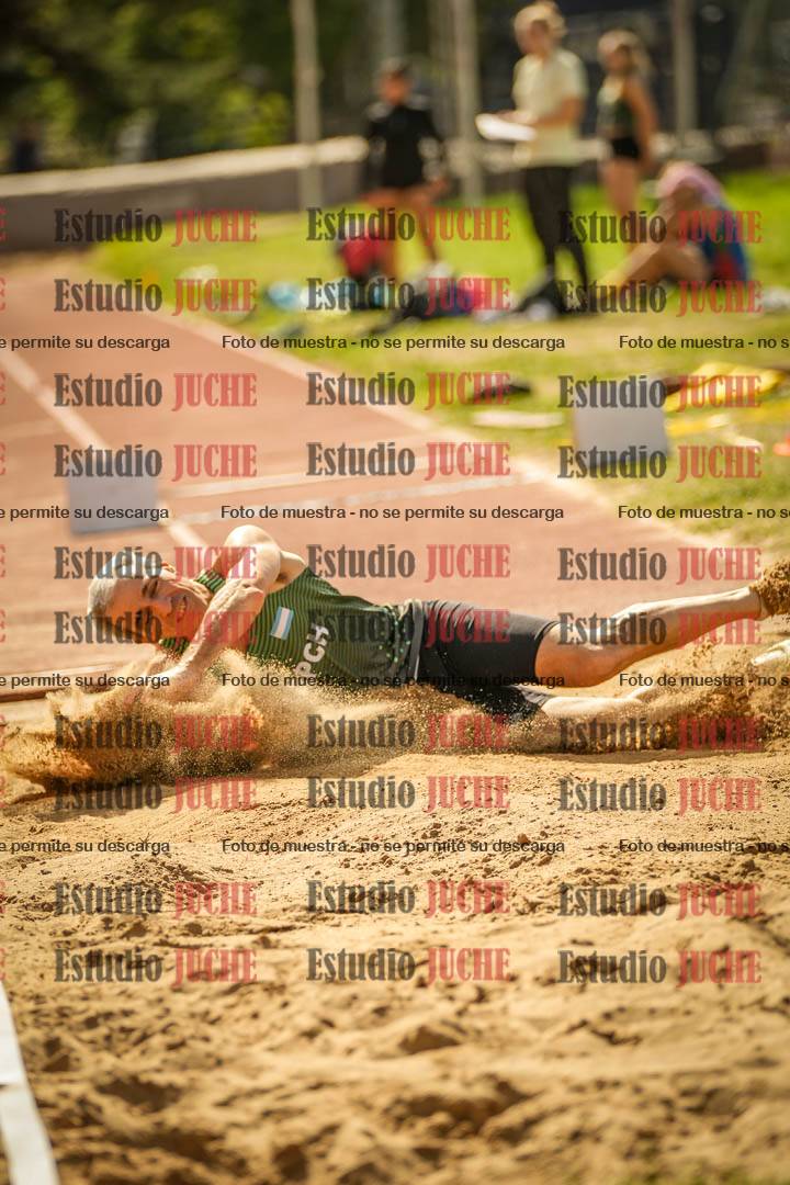 Fotos del salto triple - incluye todas las tandas