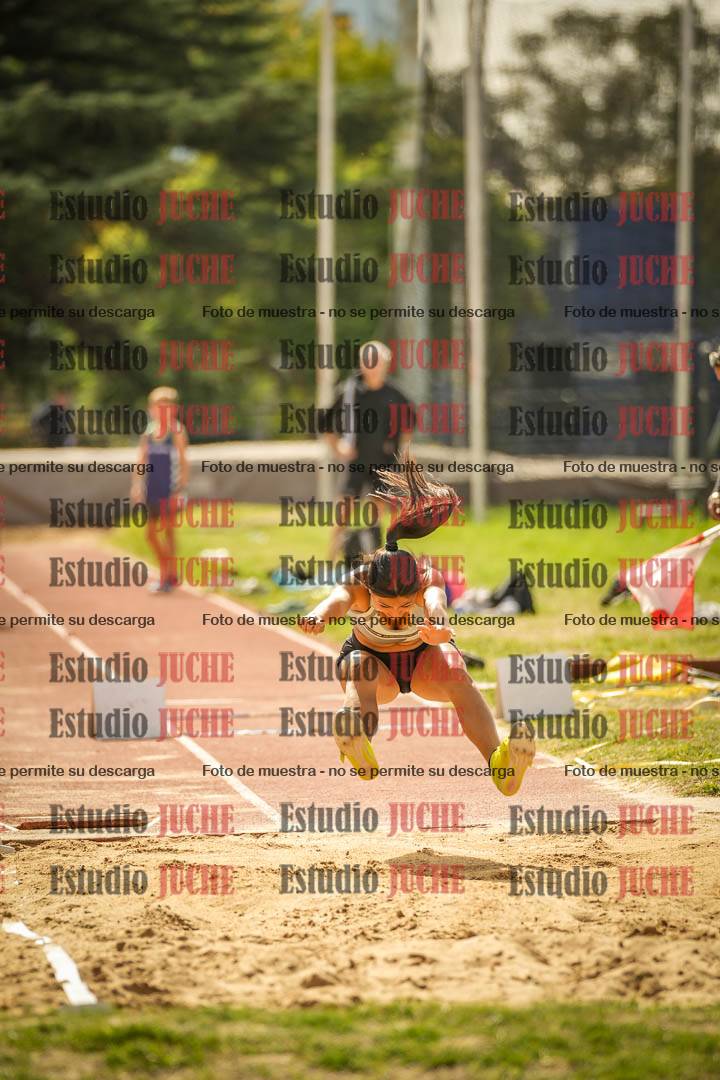 Fotos del salto triple - incluye todas las tandas