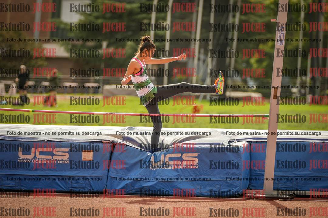 Fotos del salto en alto - incluye todos los grupos