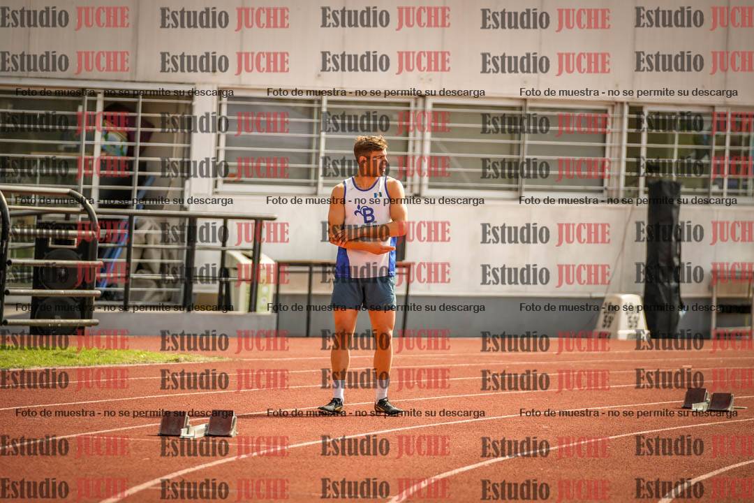 Fotos de los 400 m con vallas de varones