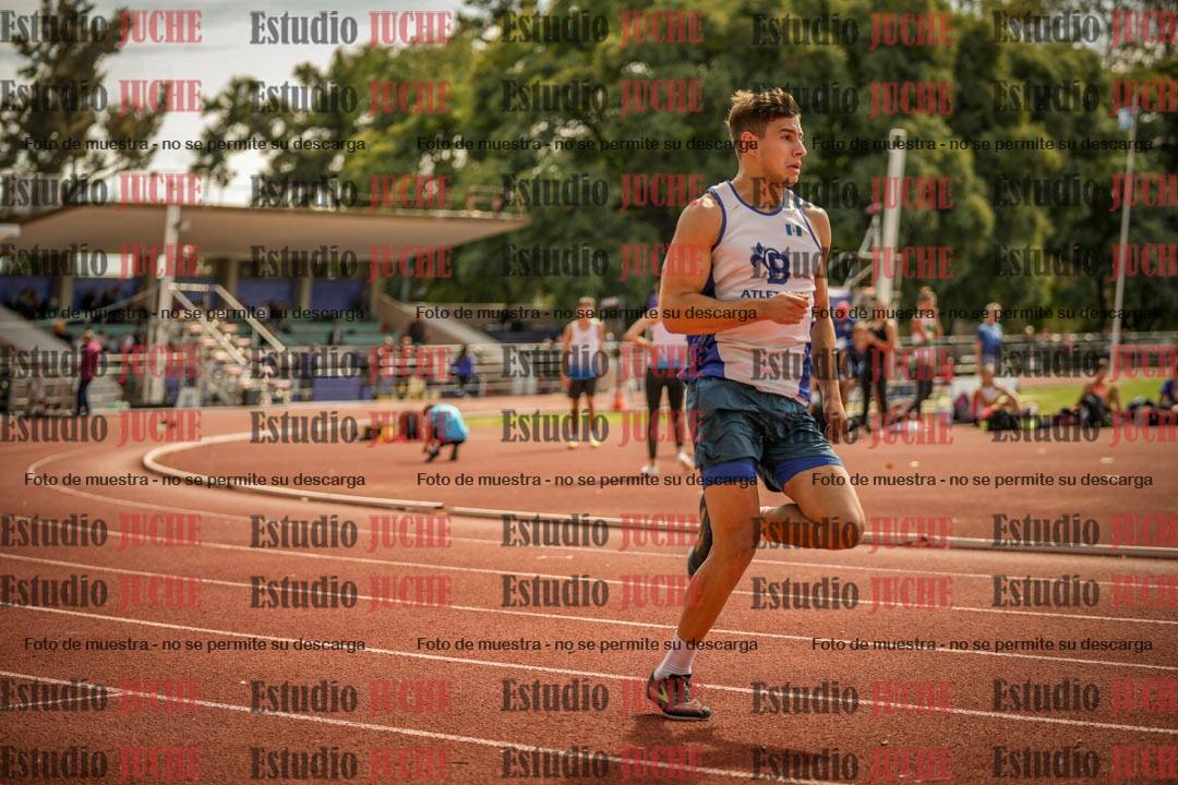Fotos de los 400 m con vallas de varones