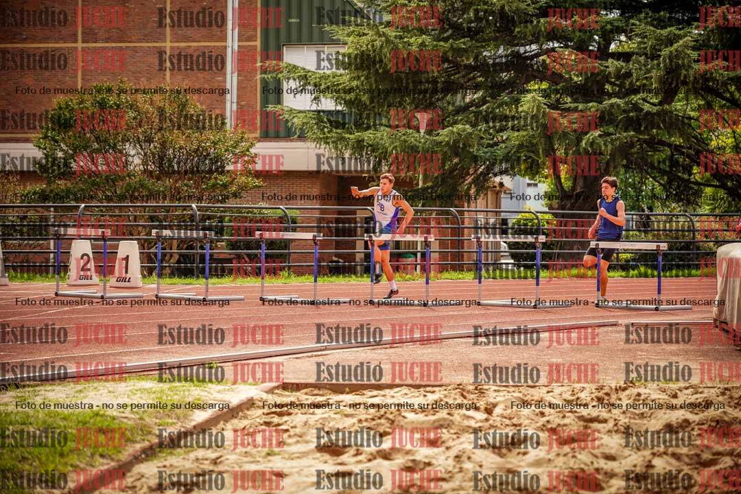 Fotos de los 400 m con vallas de varones