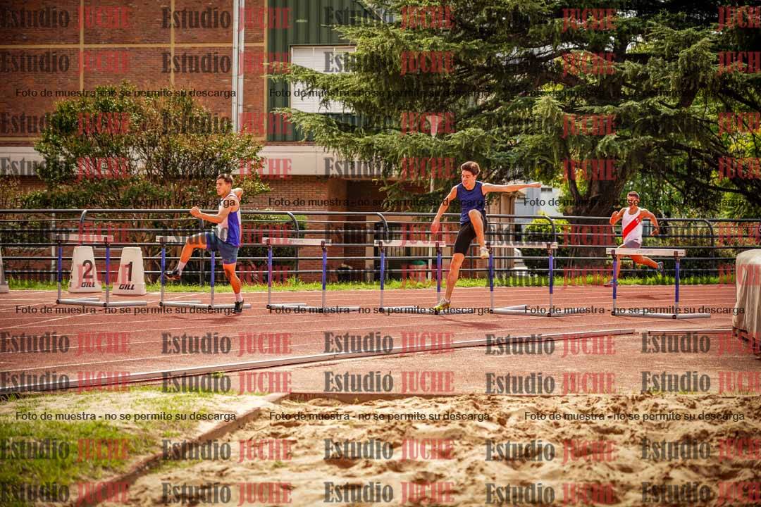 Fotos de los 400 m con vallas de varones