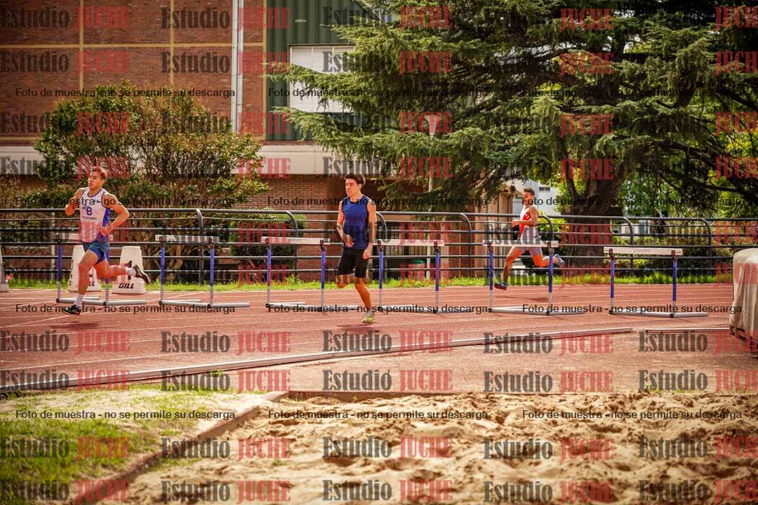 Fotos de los 400 m con vallas de varones