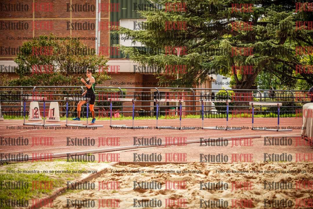Fotos de los 400 m con vallas de varones