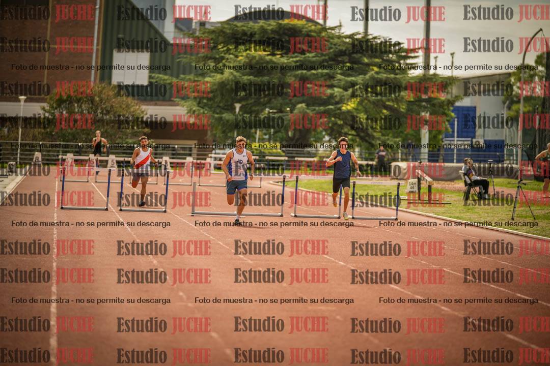 Fotos de los 400 m con vallas de varones
