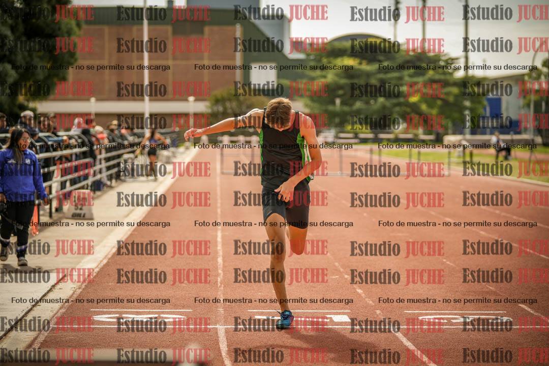 Fotos de los 400 m con vallas de varones