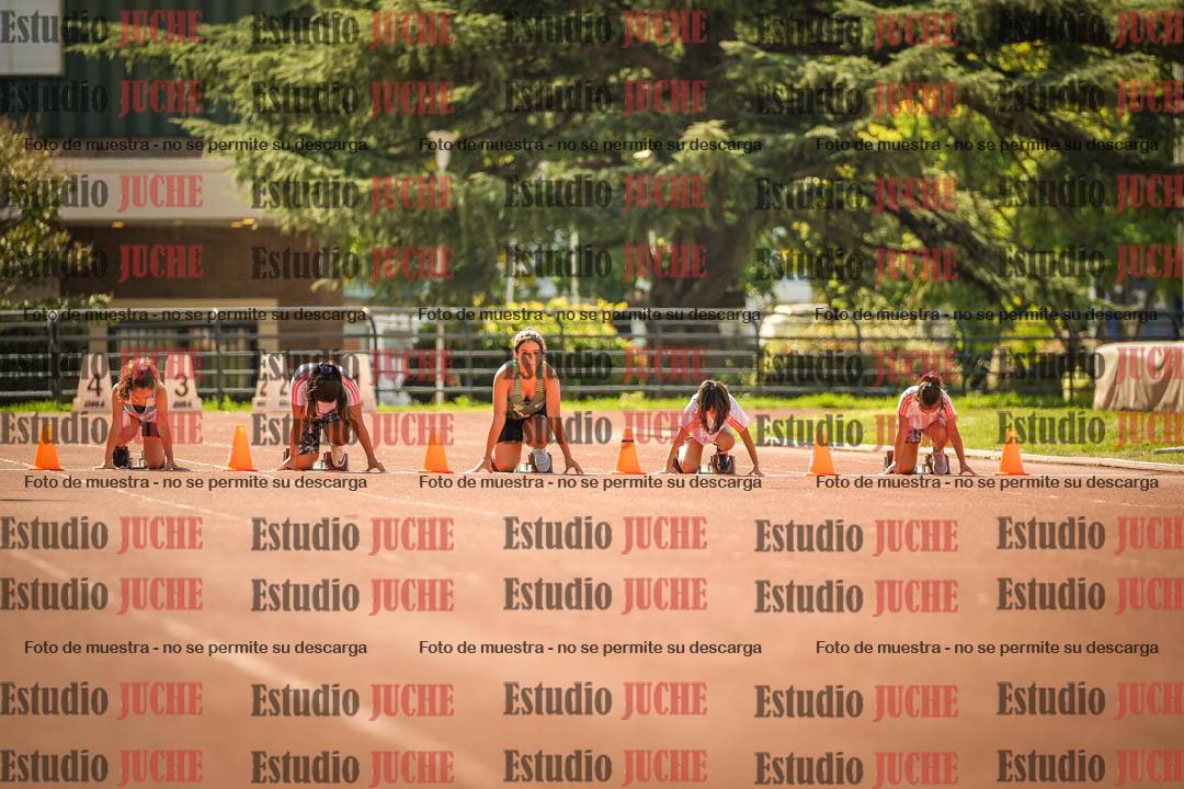 Fotos de los 50 m llanos de mujeres - U12