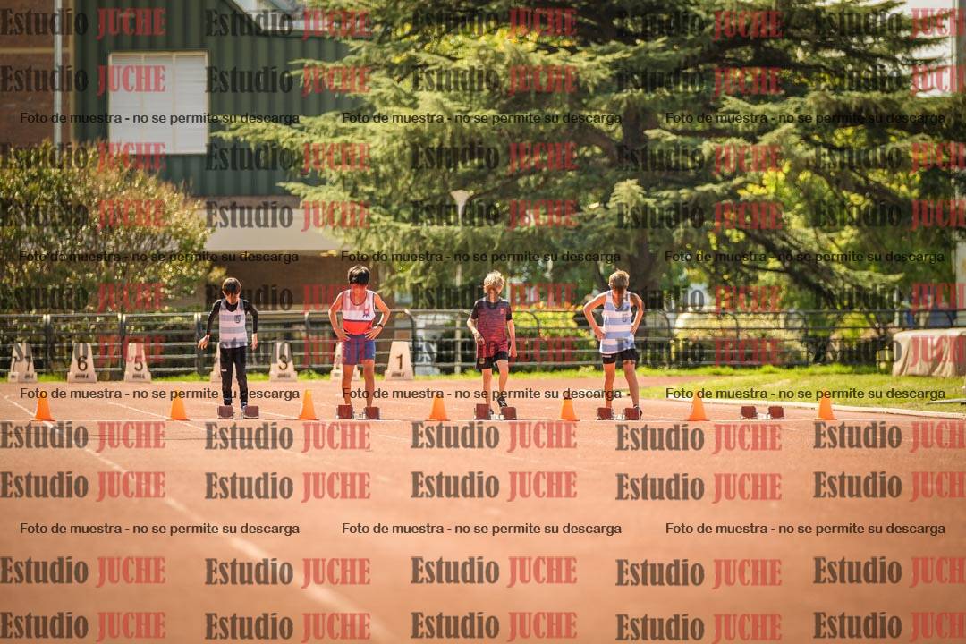 Fotos de los 50 m llanos de varones - U12