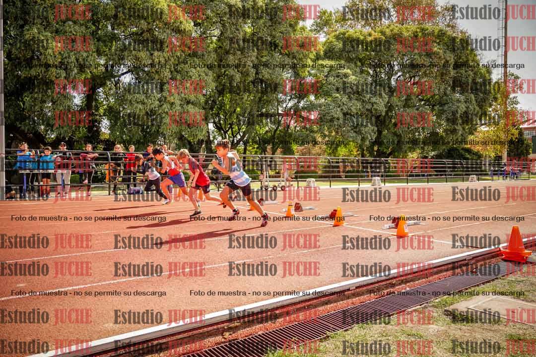 Fotos de los 50 m llanos de varones - U12