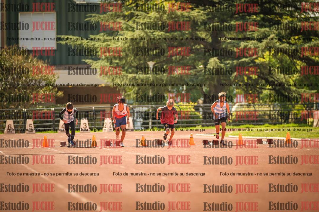 Fotos de los 50 m llanos de varones - U12
