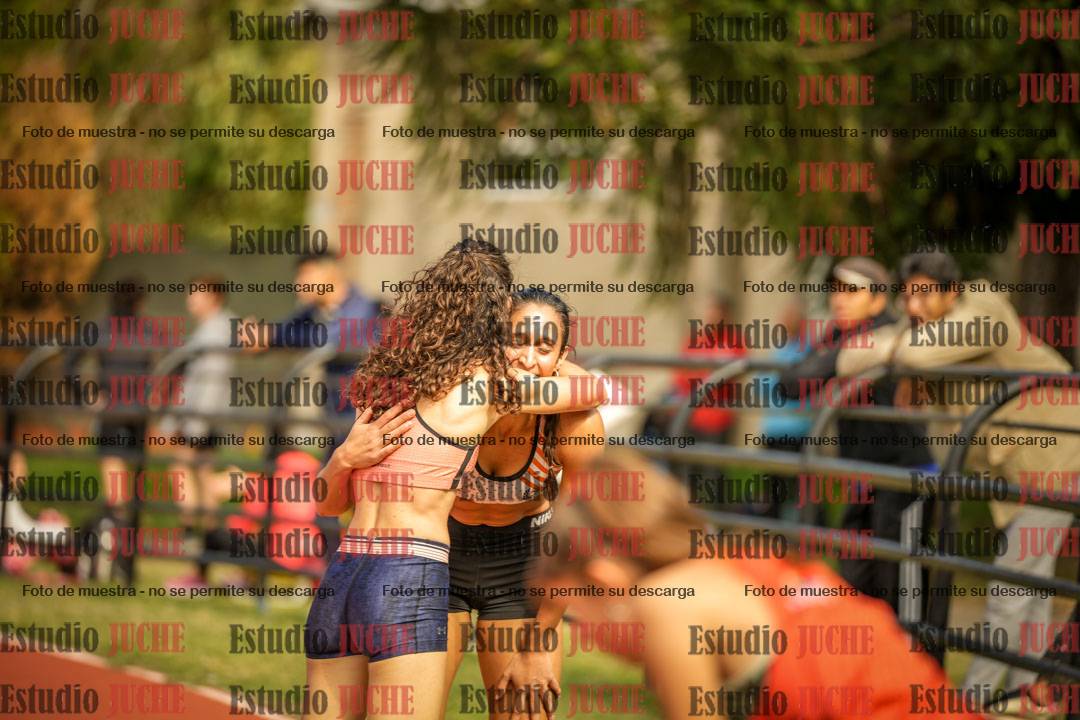 Fotos de algunos podios y extras del torneo