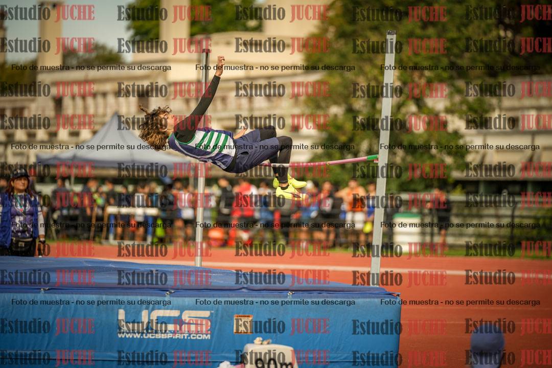 Fotos del salto en alto - incluye todos los grupos