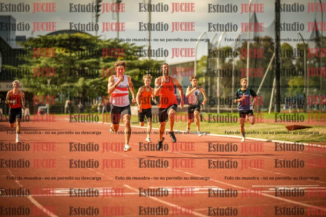 Fotos de los 200 m llanos de varones