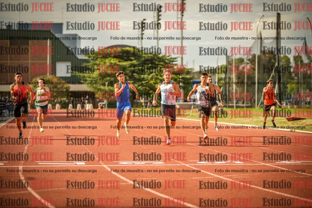 Fotos de los 200 m llanos de varones