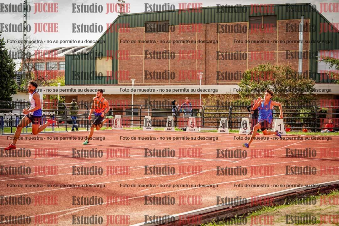 Fotos de los 200 m llanos de varones