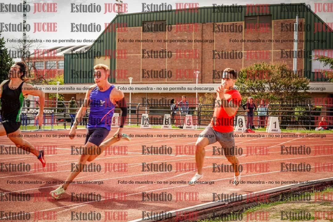 Fotos de los 200 m llanos de varones