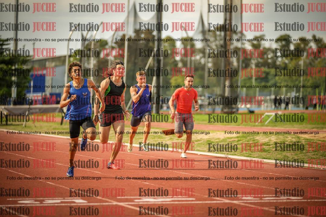 Fotos de los 200 m llanos de varones