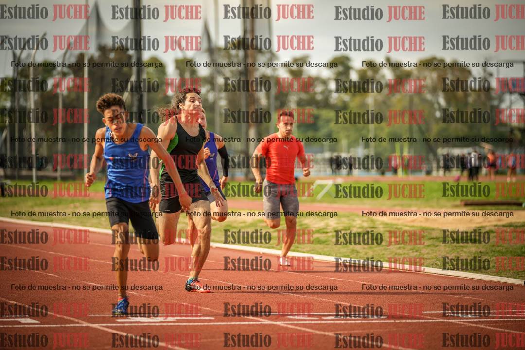 Fotos de los 200 m llanos de varones
