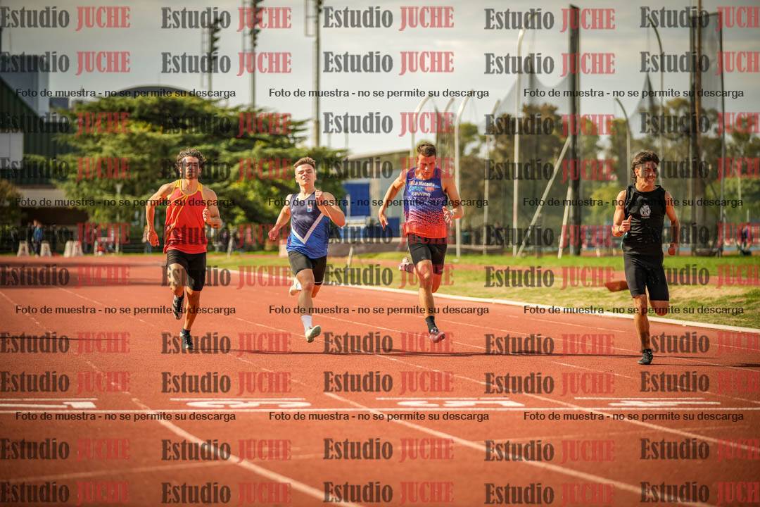 Fotos de los 200 m llanos de varones