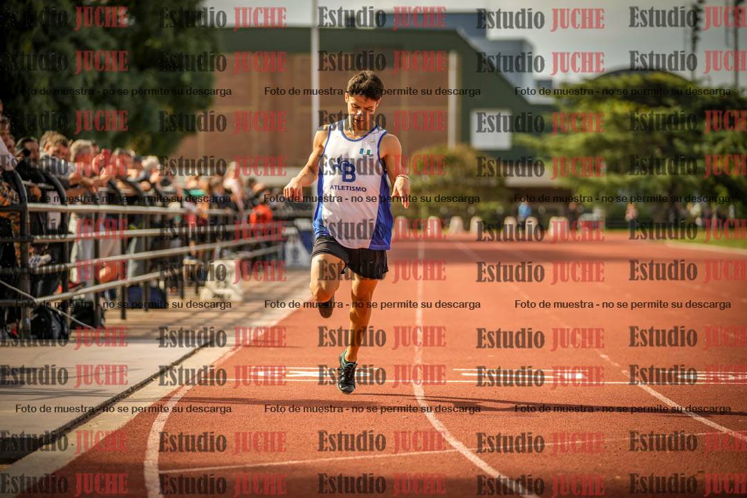 Fotos de los 200 m llanos de varones