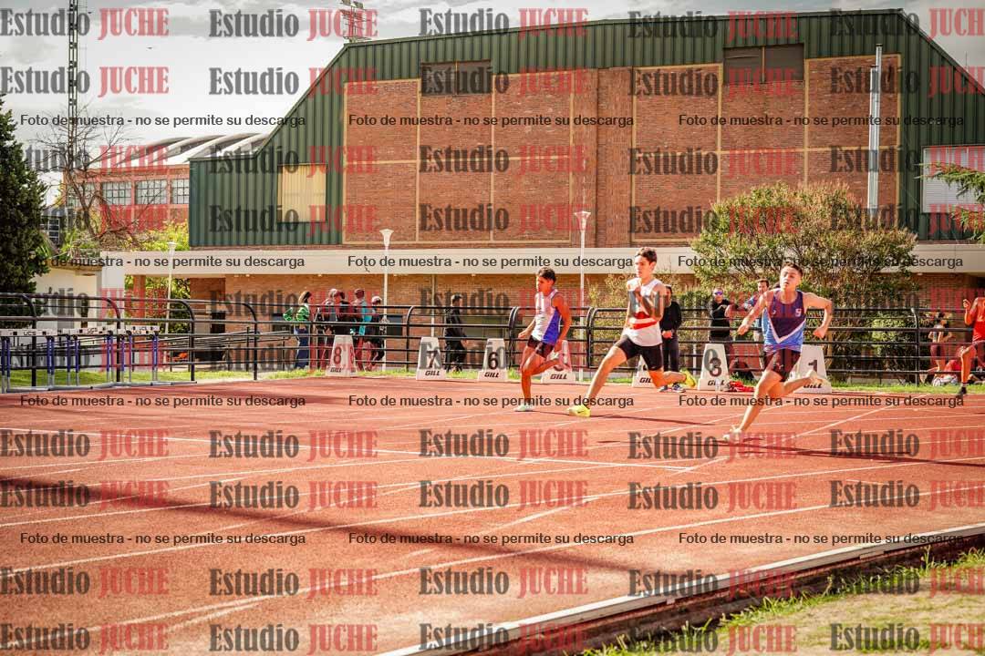 Fotos de los 200 m llanos de varones