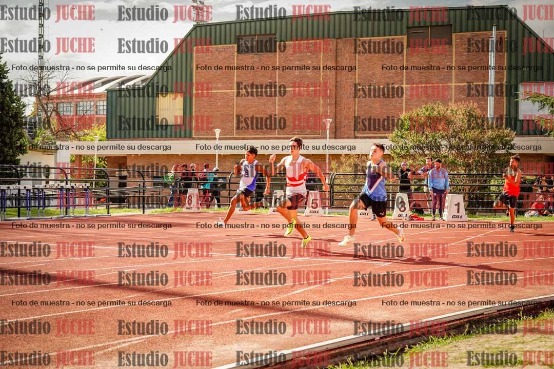 Fotos de los 200 m llanos de varones