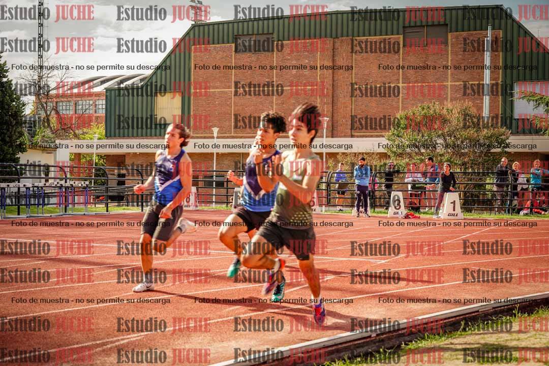Fotos de los 200 m llanos de varones