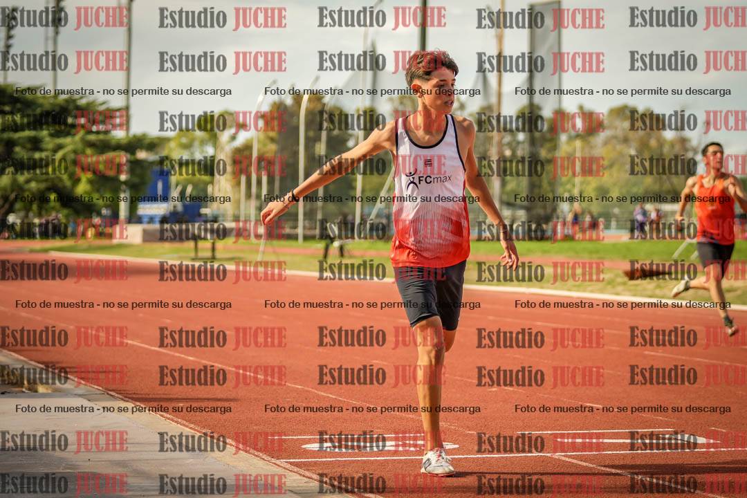 Fotos de los 200 m llanos de varones