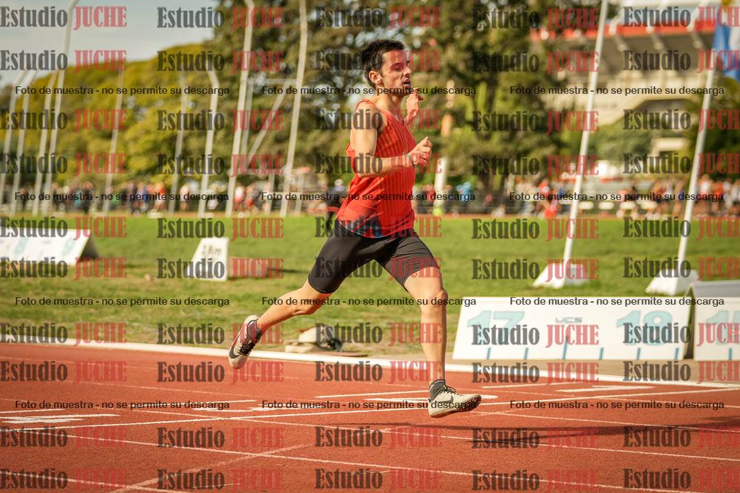Fotos de los 200 m llanos de varones