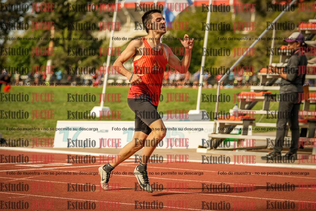 Fotos de los 200 m llanos de varones